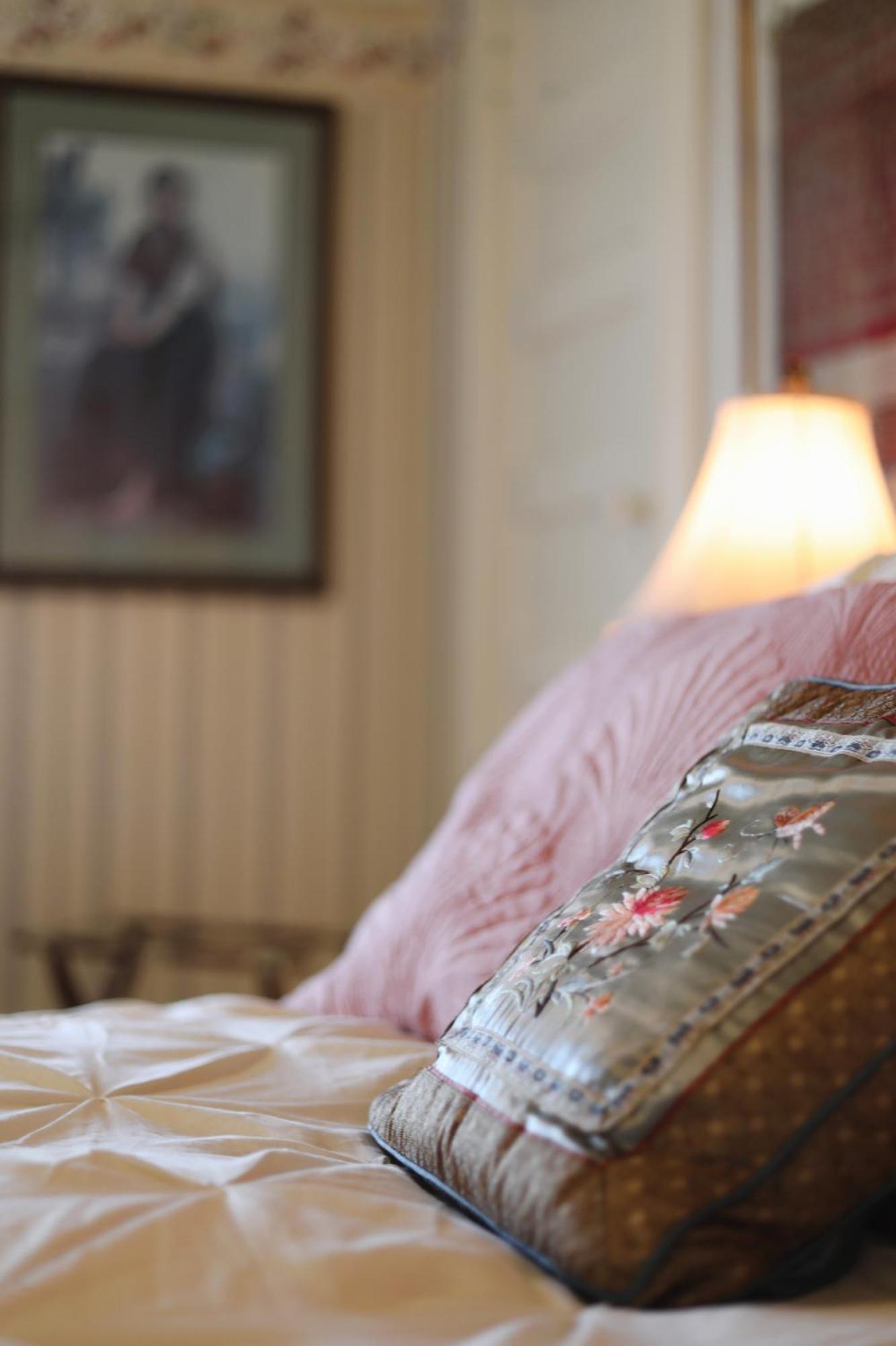 Adams Pragge House - Victorian Bed & Breakfast Порт-Таунсенд Экстерьер фото