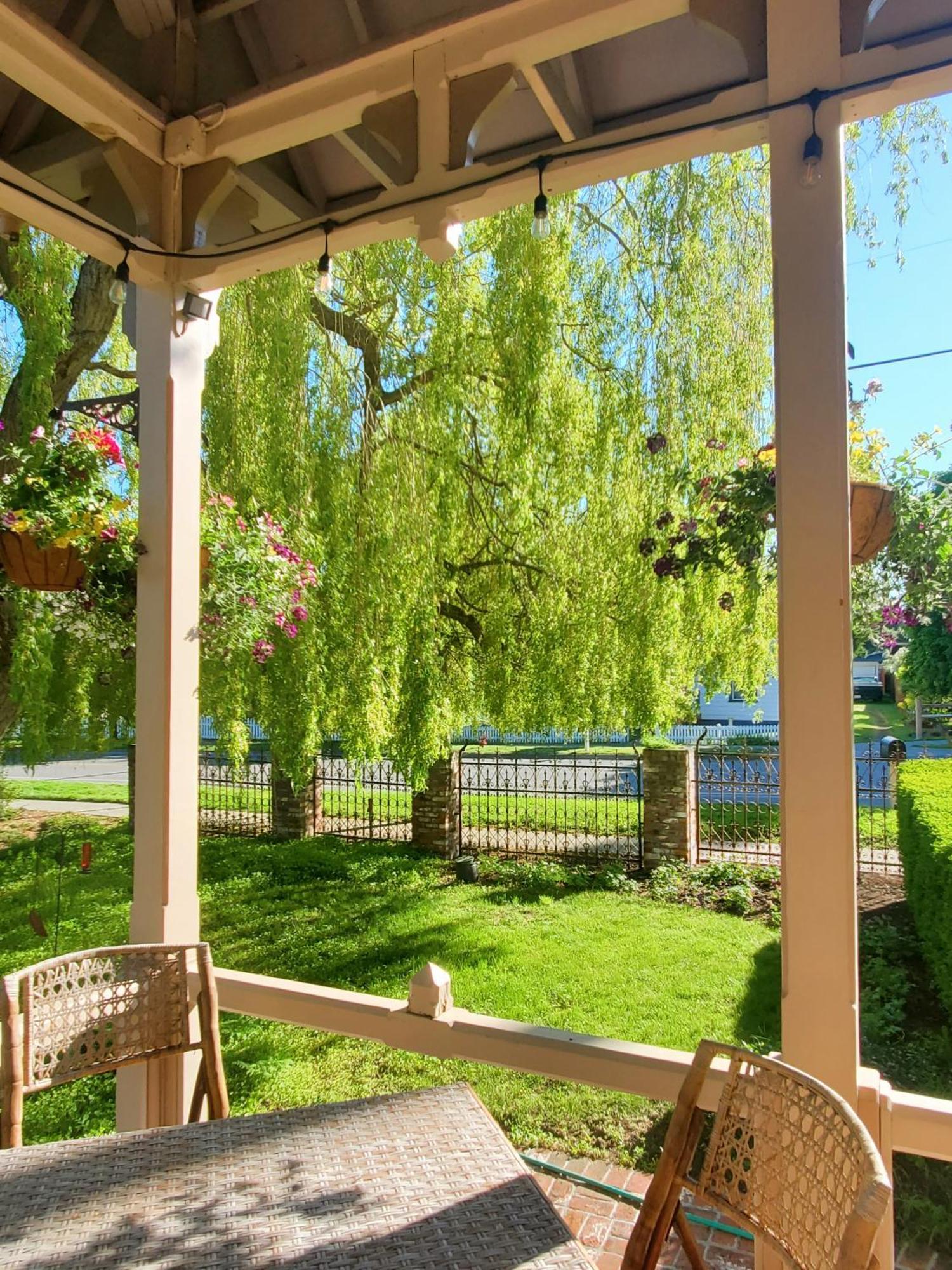 Adams Pragge House - Victorian Bed & Breakfast Порт-Таунсенд Экстерьер фото