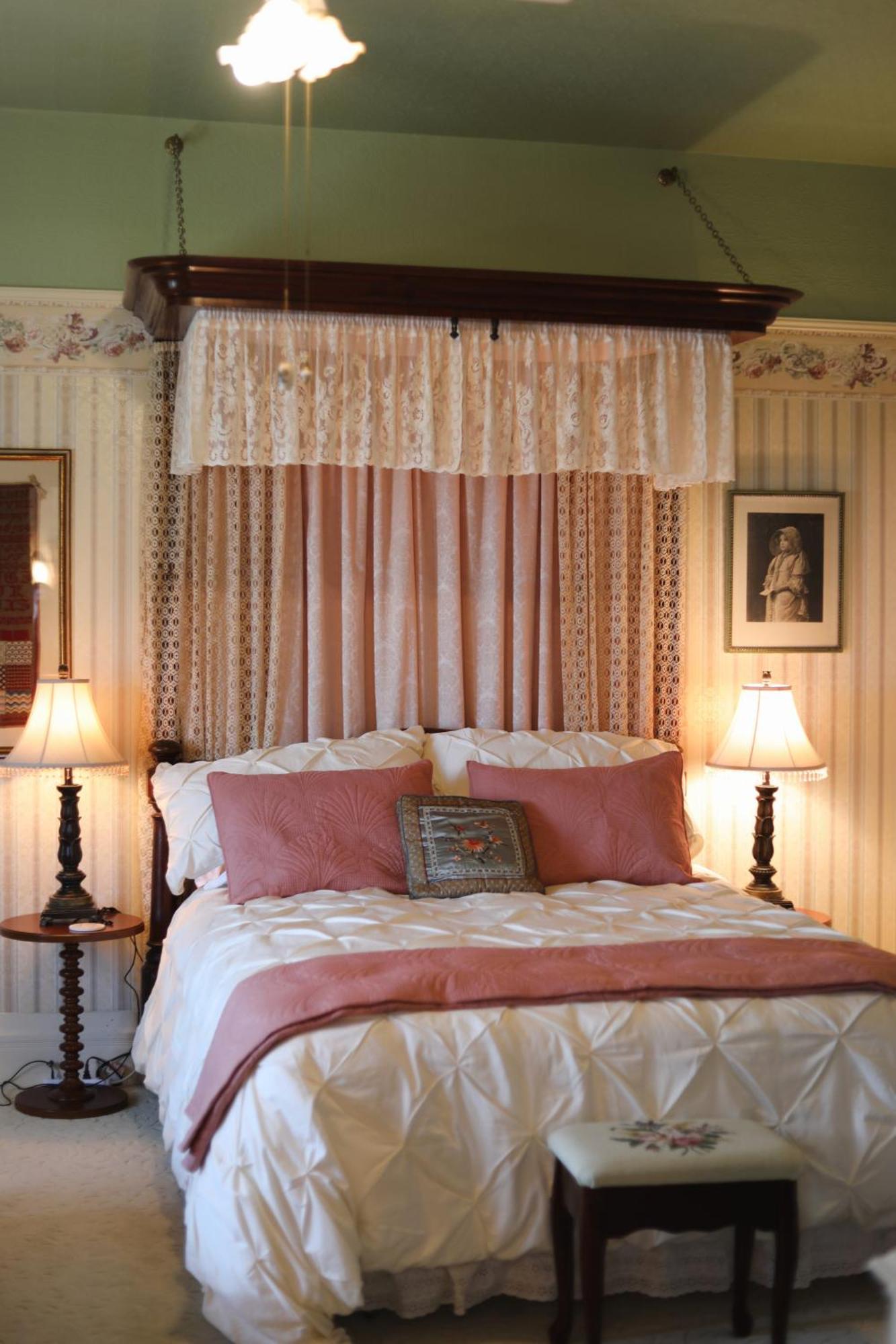 Adams Pragge House - Victorian Bed & Breakfast Порт-Таунсенд Экстерьер фото