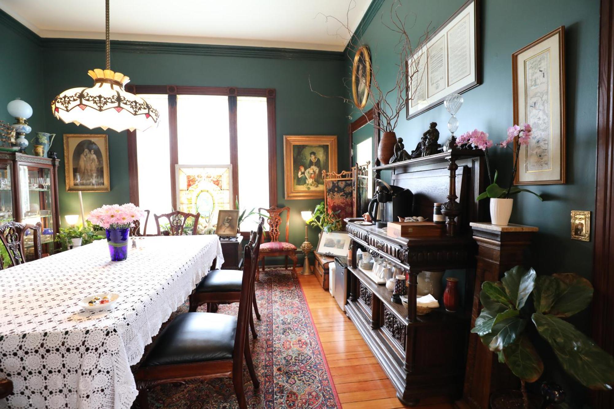 Adams Pragge House - Victorian Bed & Breakfast Порт-Таунсенд Экстерьер фото