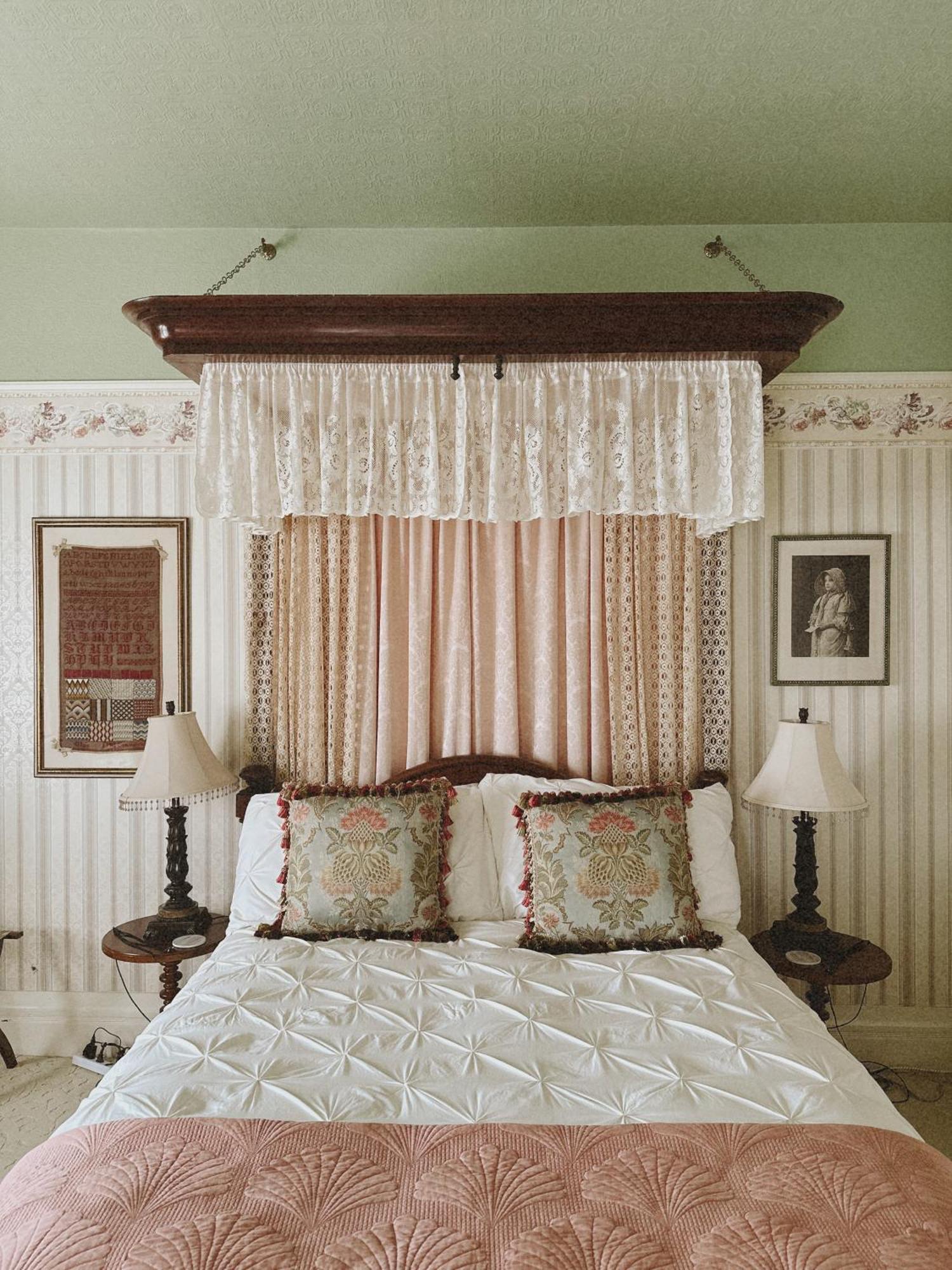 Adams Pragge House - Victorian Bed & Breakfast Порт-Таунсенд Экстерьер фото